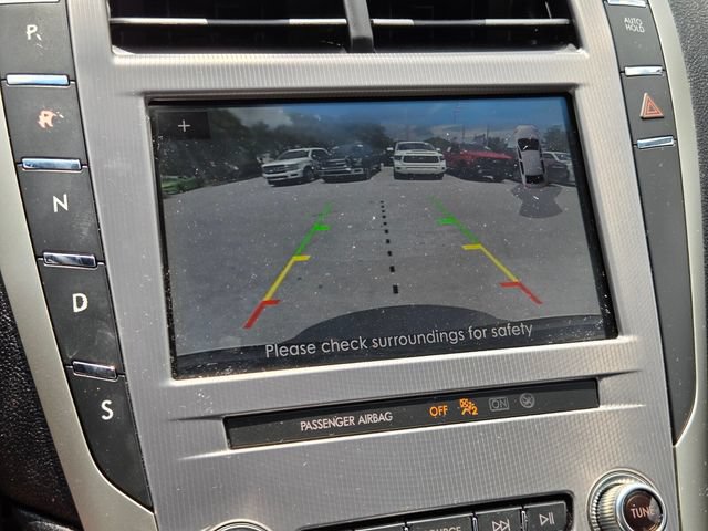 Used 2020 Lincoln MKZ FWD image 25