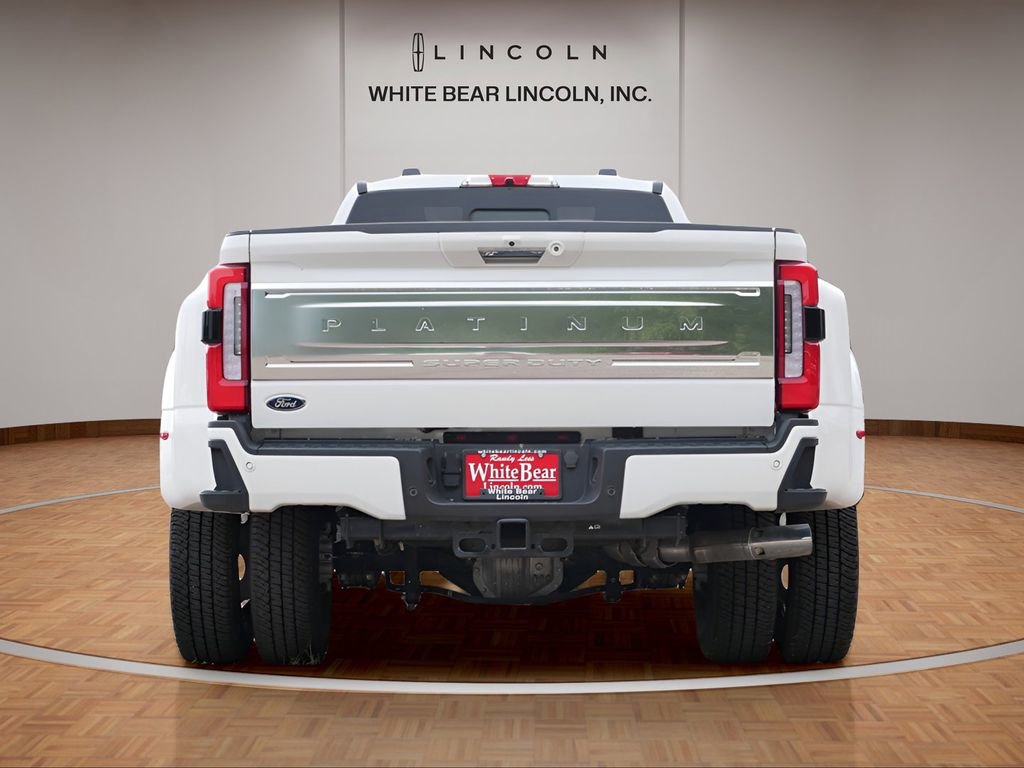 Used 2024 Ford F350 Platinum image 6