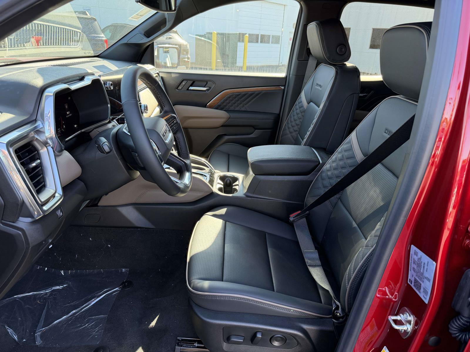 New 2026 GMC Canyon Denali AWD/4WD image 8