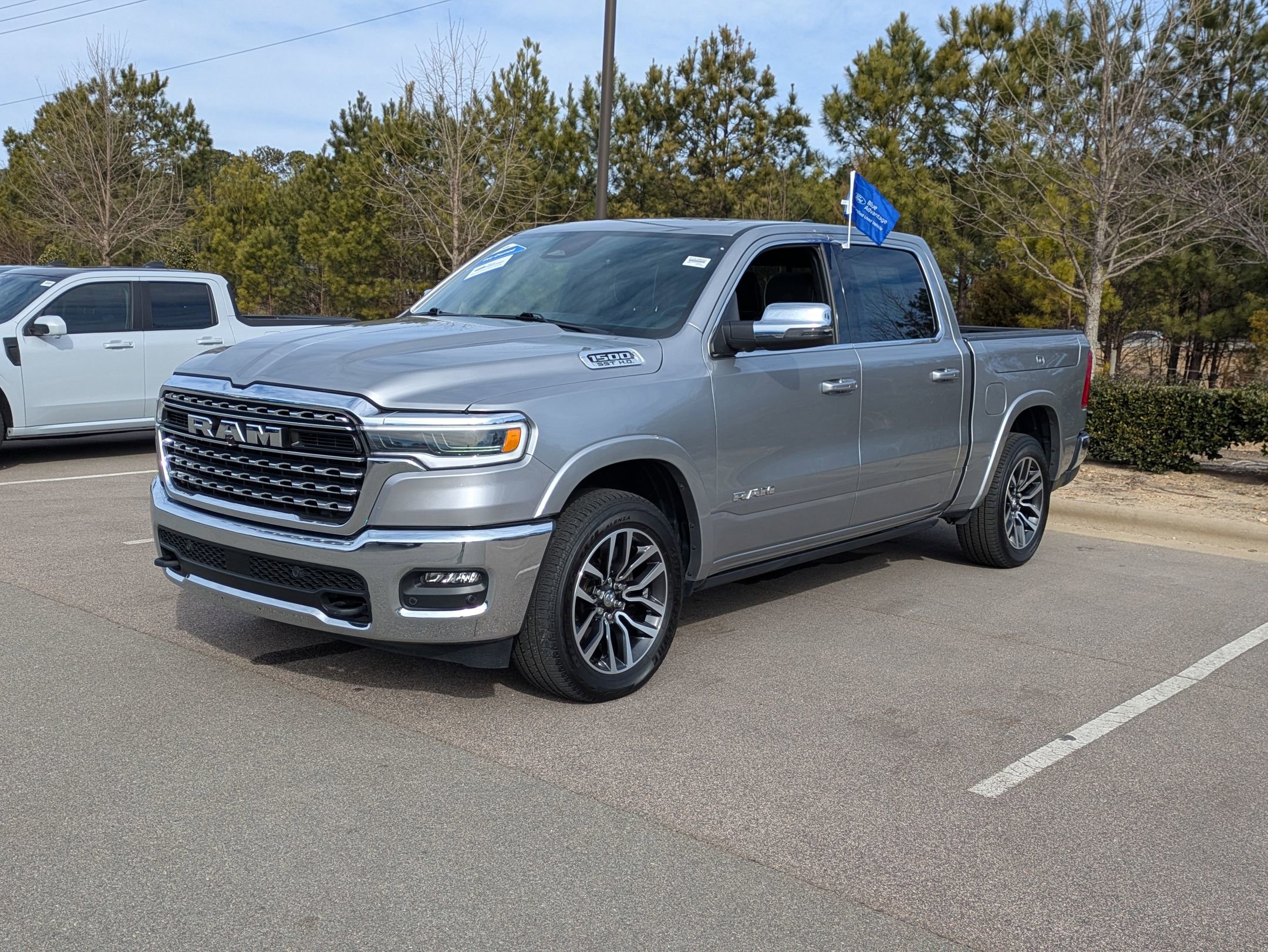 Used 2025 RAM 1500 Limited image 8
