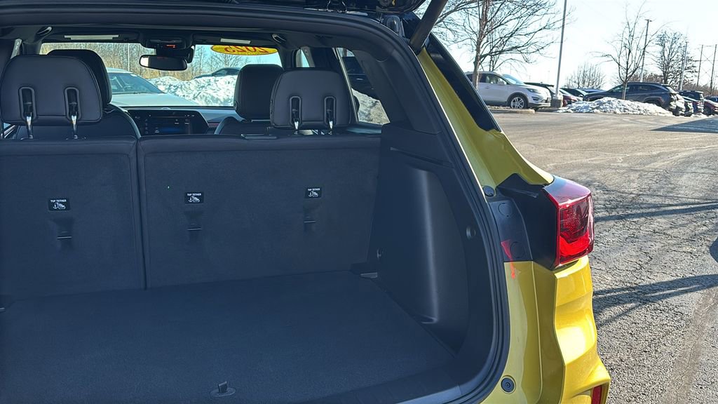 Used 2025 Chevrolet TrailBlazer RS w/ Convenience Package image 33