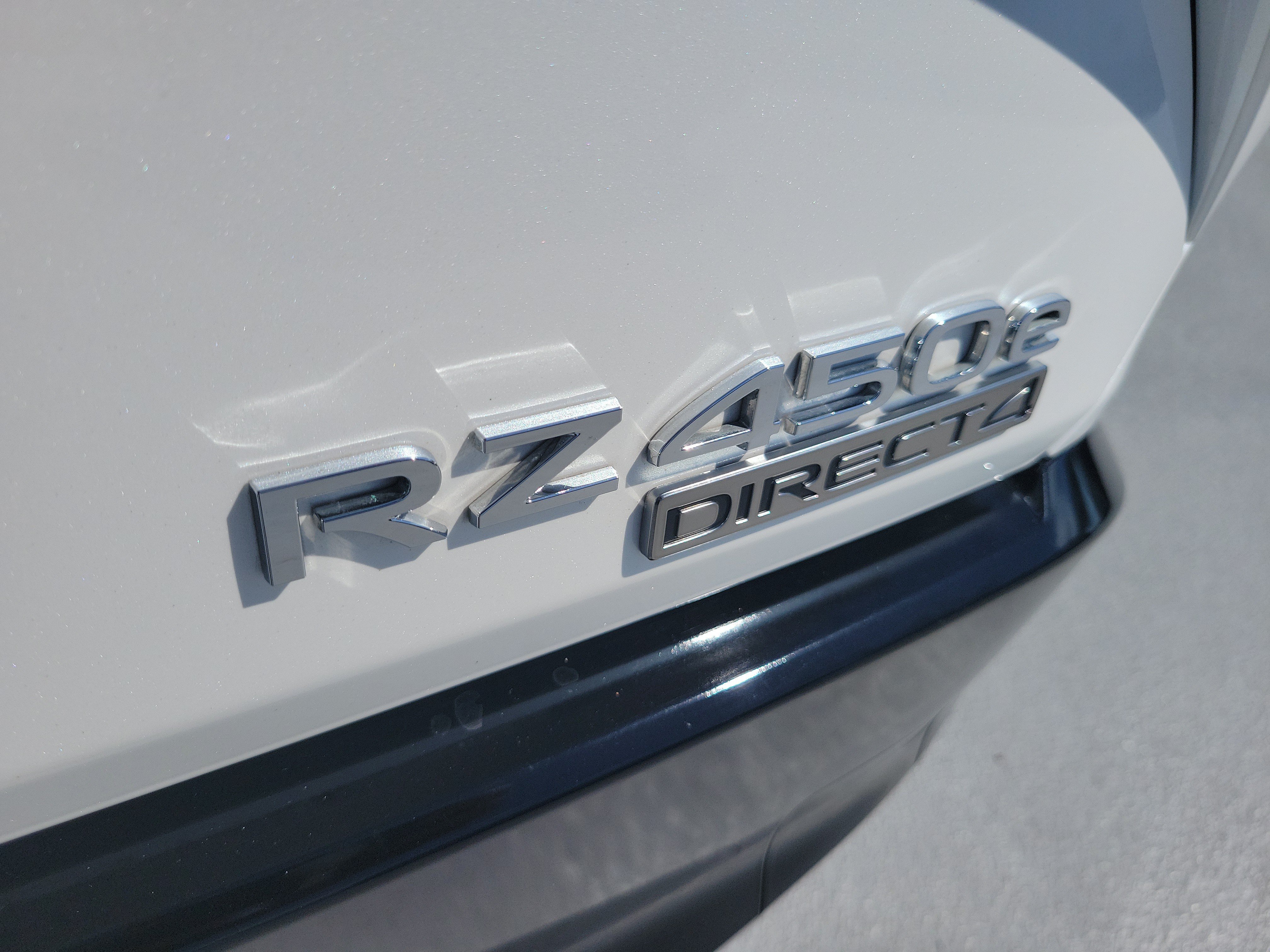 Used 2024 Lexus RZ 450e Premium w/ Accessory Package (Z1) AWD/4WD image 8