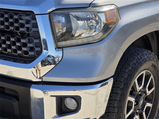 Used 2018 Toyota Tundra SR5 w/ SR5 Upgrade Package image 6