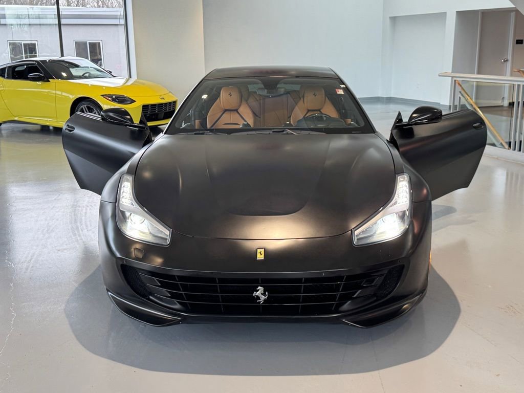 Used 2018 Ferrari GTC4Lusso T image 20