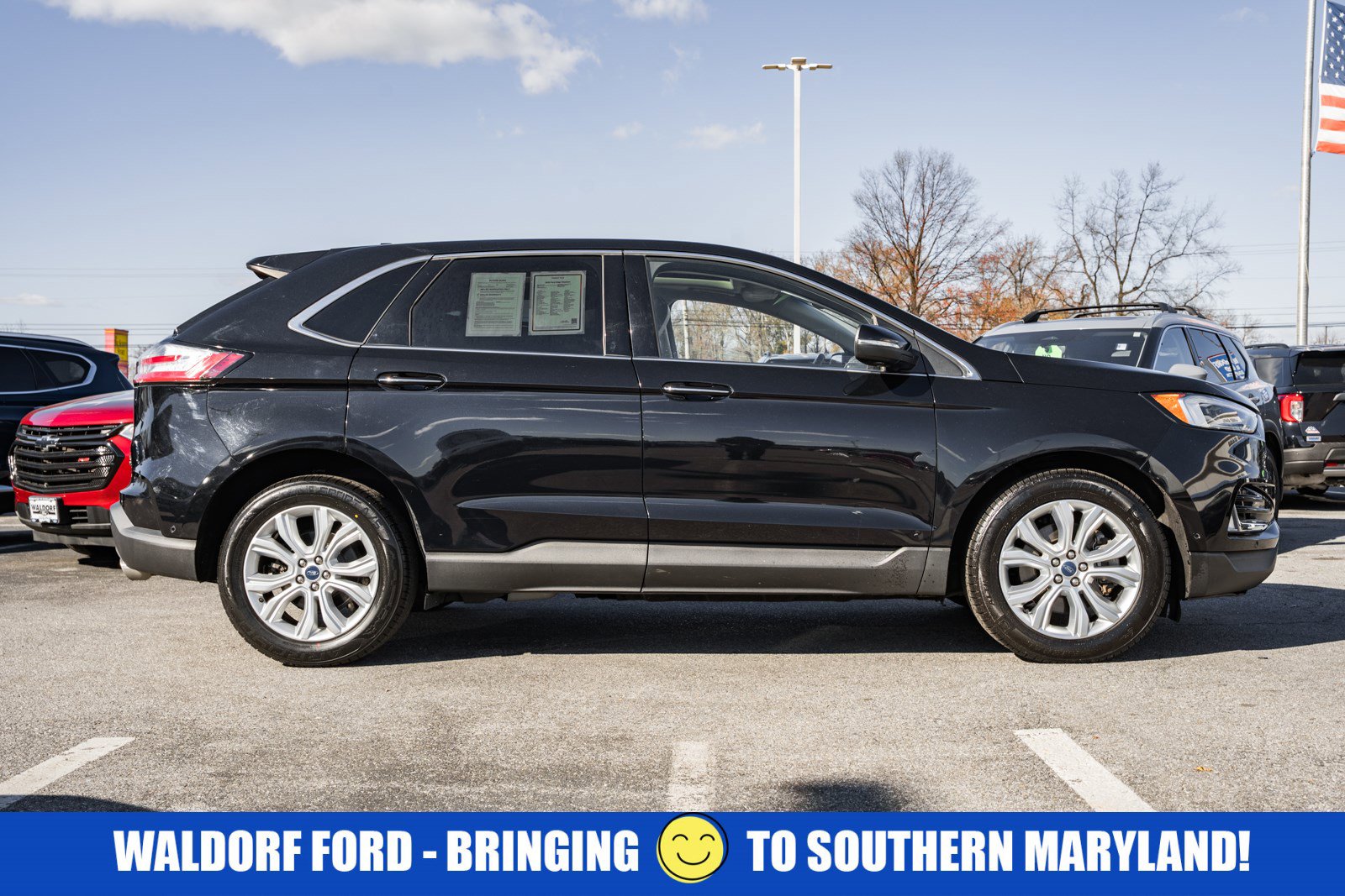 Certified 2020 Ford Edge Titanium w/ Equipment Group 301A image 3