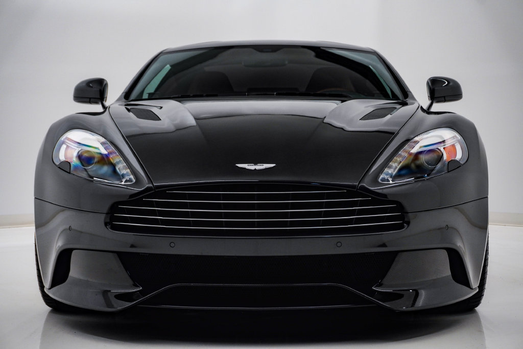 Used 2015 Aston Martin Vanquish Coupe RWD image 5