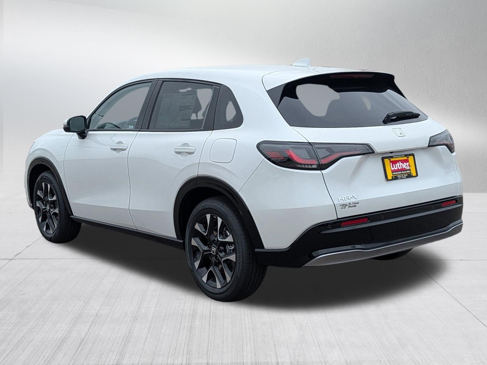 New 2027 Honda HR-V EX-L image 3