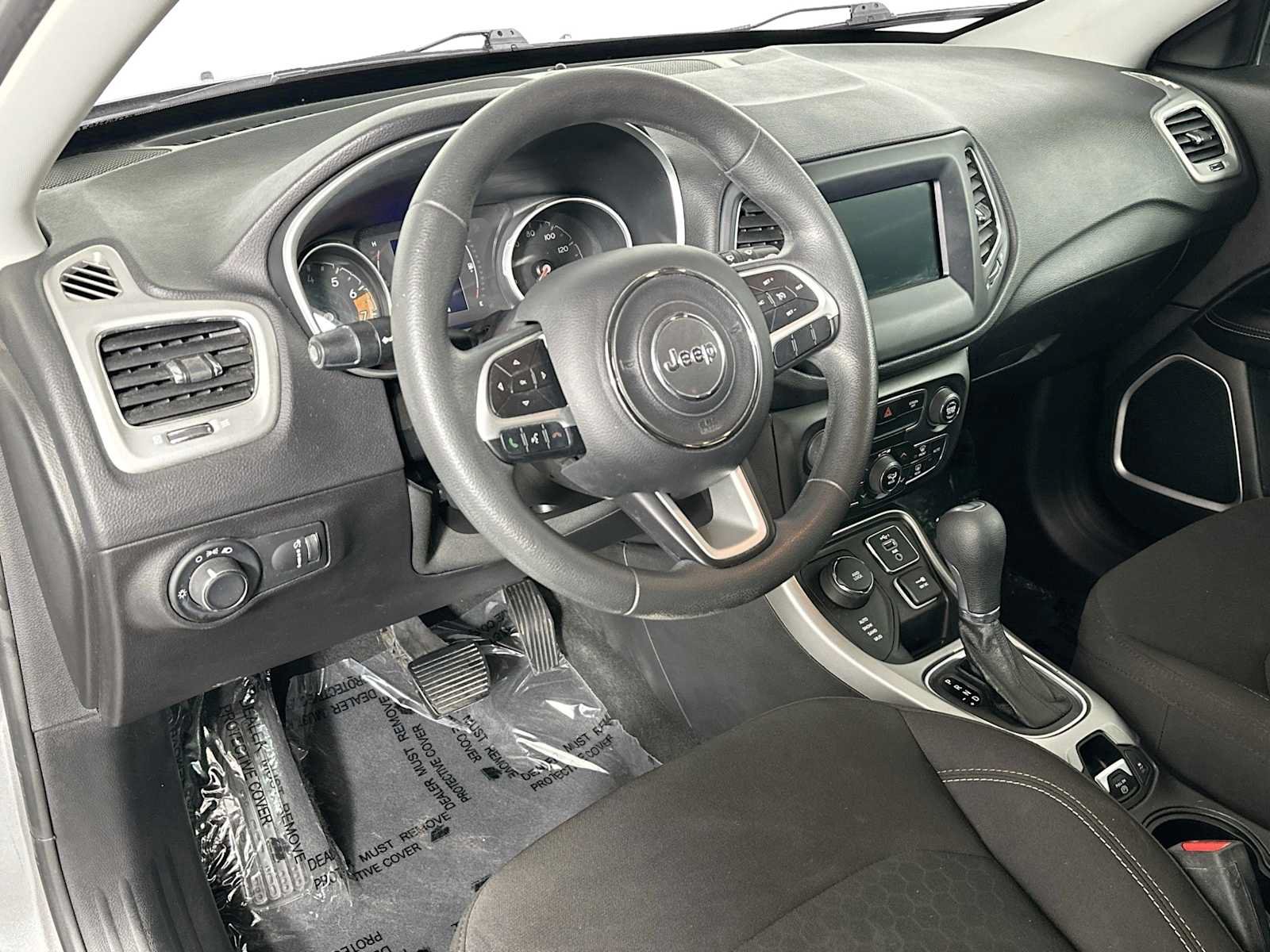 Used 2021 Jeep Compass Sport AWD/4WD image 9