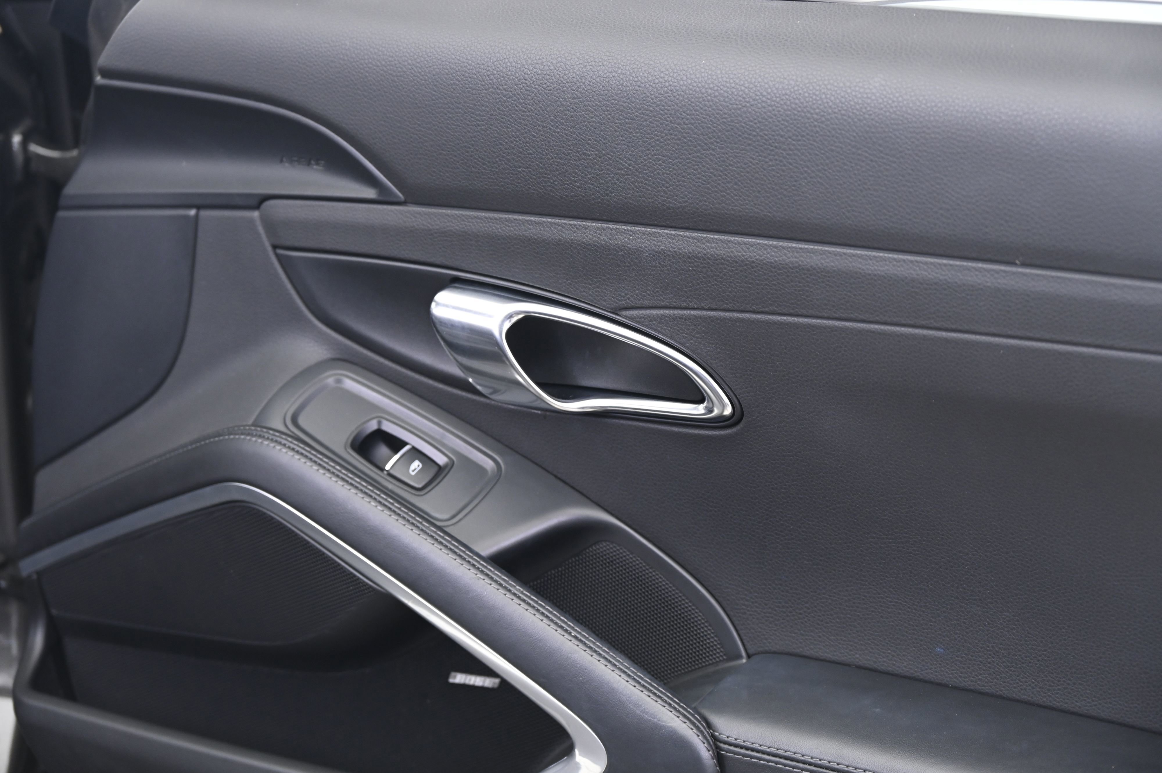 Used 2014 Porsche 911 Carrera 4S image 20