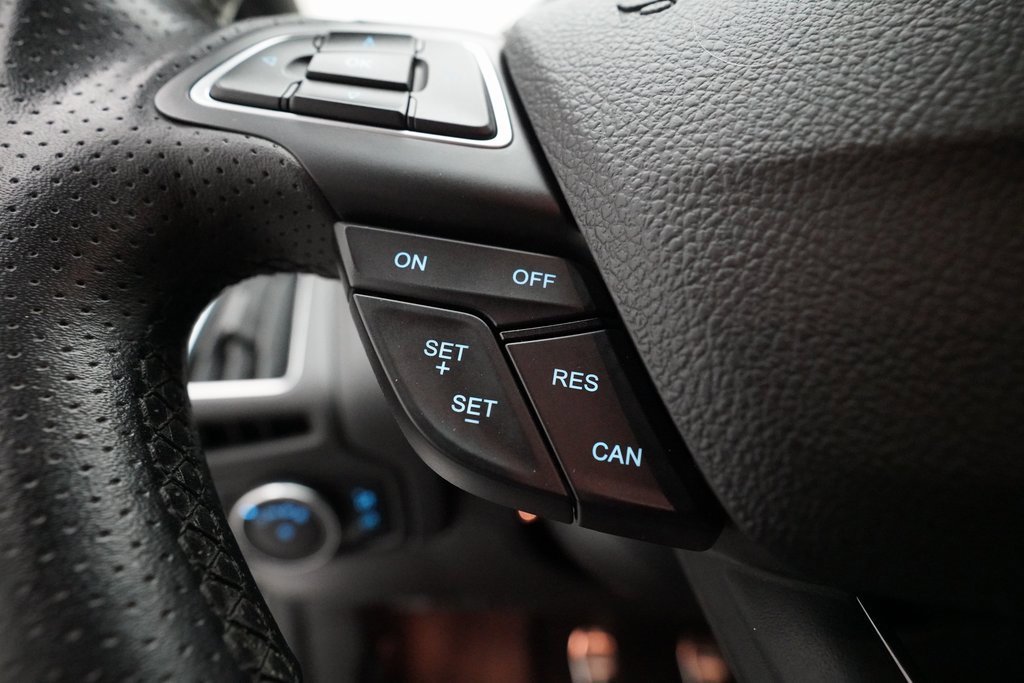 Used 2018 Ford Focus ST image 19