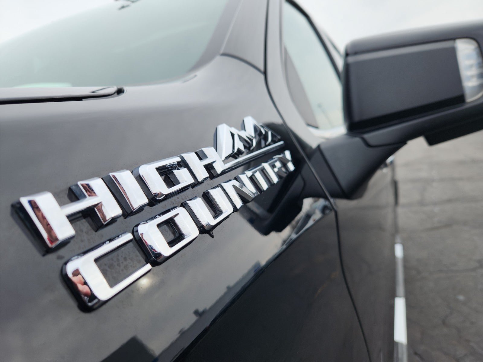 Used 2022 Chevrolet Silverado 1500 High Country AWD/4WD image 10