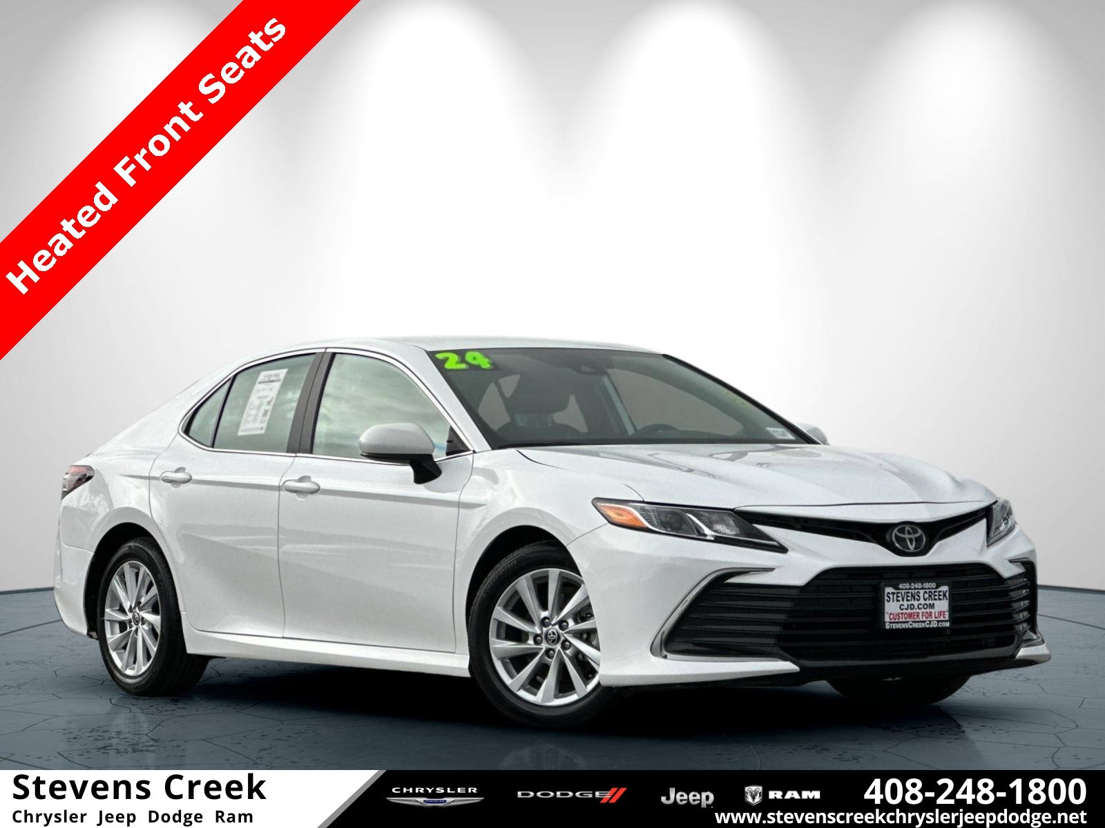 Used 2024 Toyota Camry LE image 1