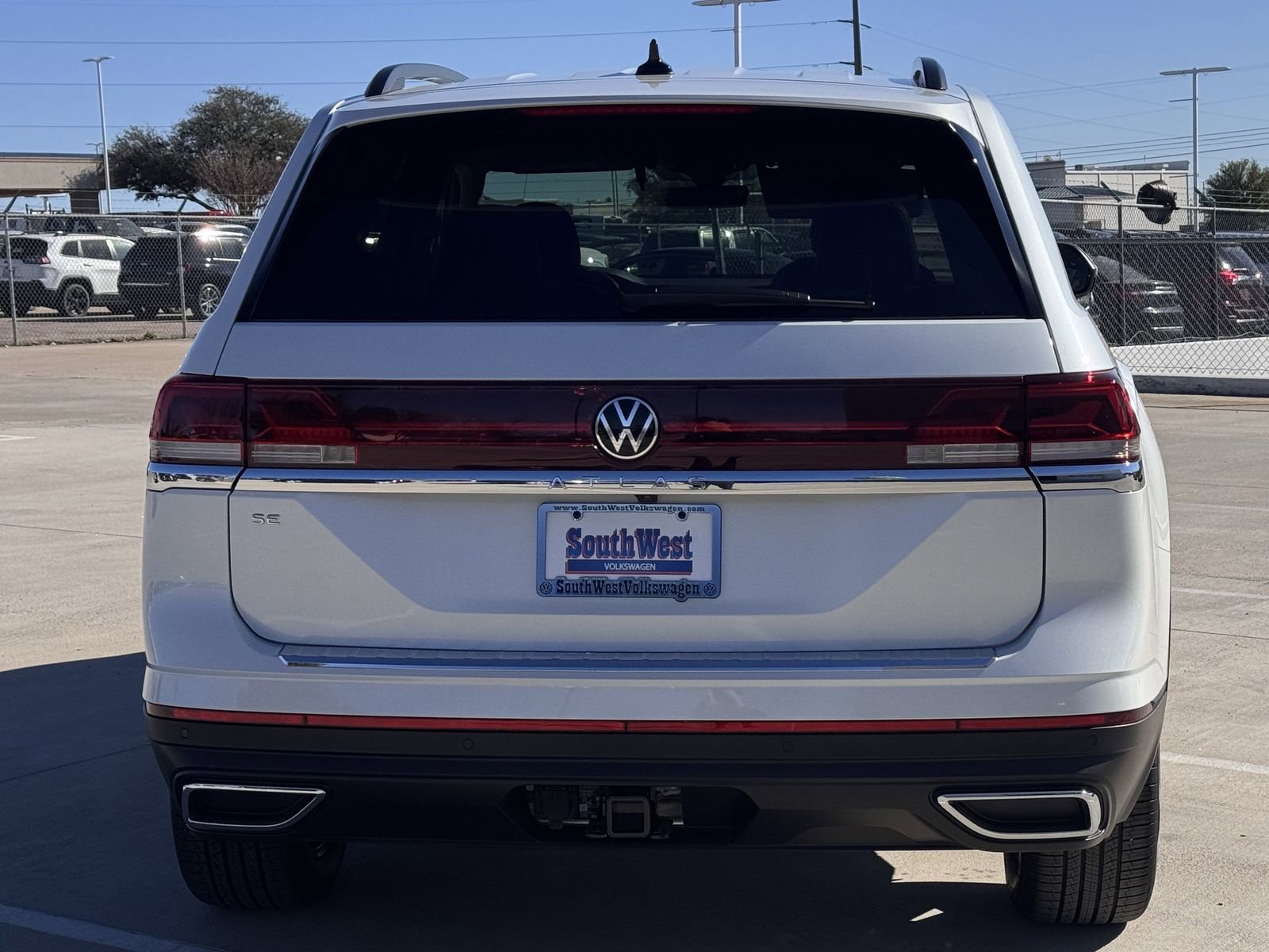 New 2026 Volkswagen Atlas SE image 5