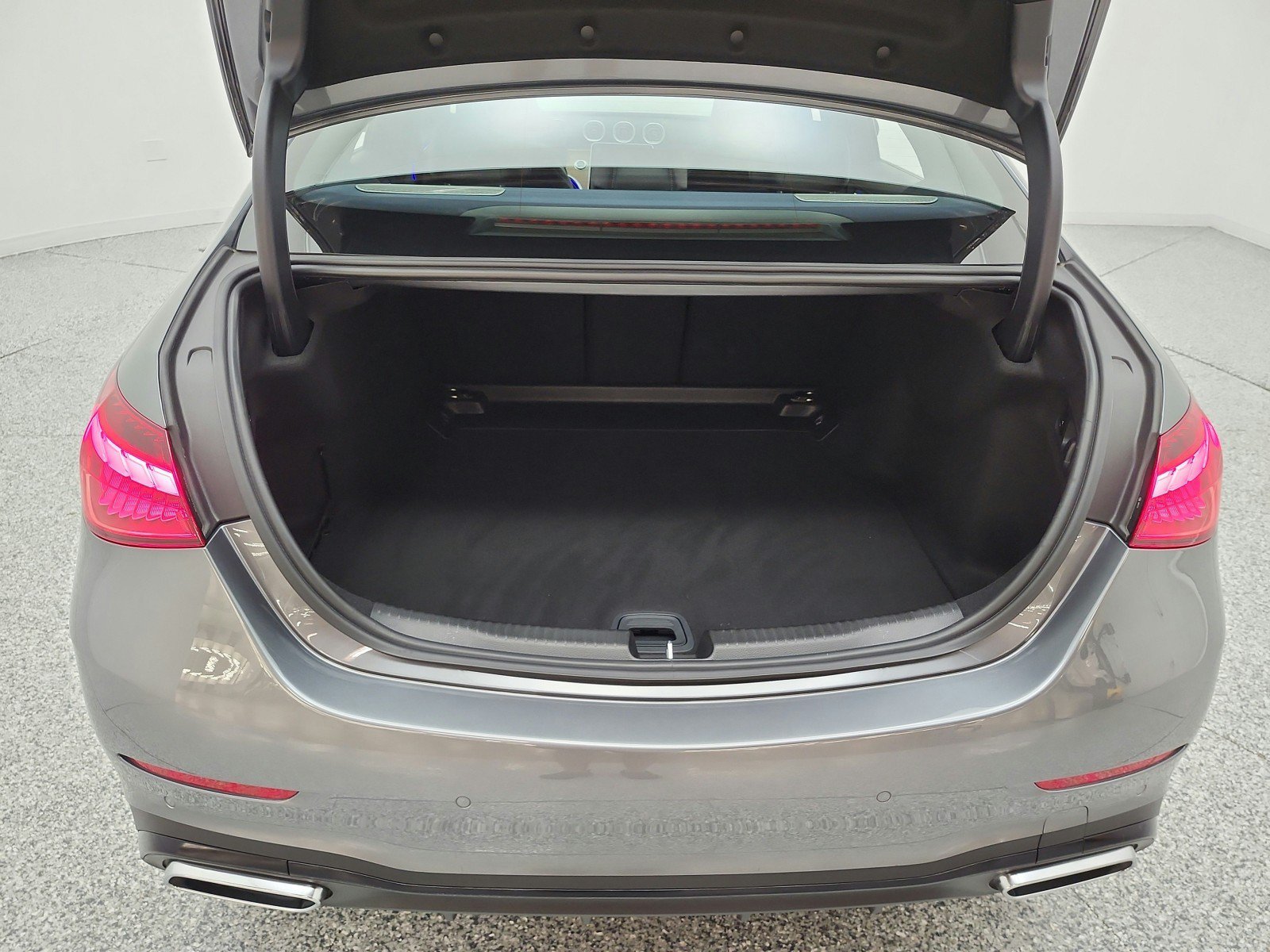 Used 2022 Mercedes-Benz C 300 Sedan image 21