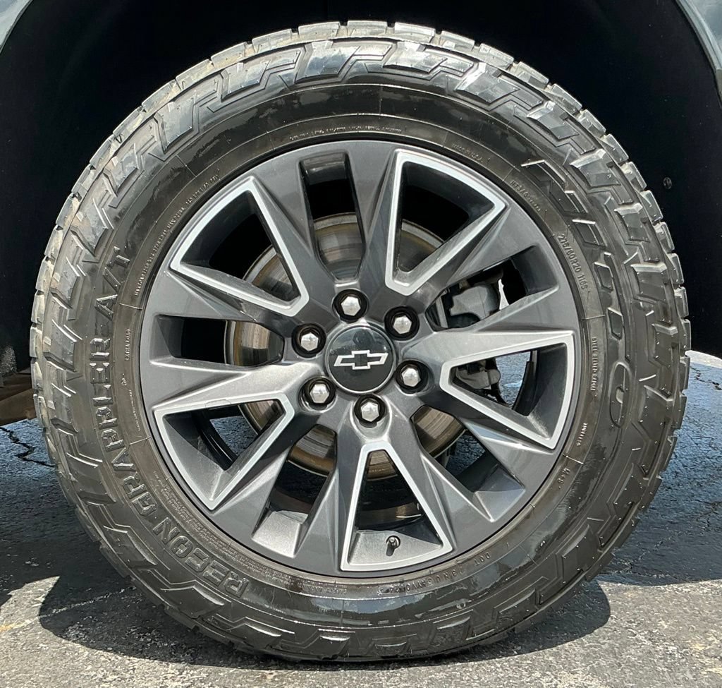 Used 2021 Chevrolet Tahoe Z71 AWD/4WD image 6