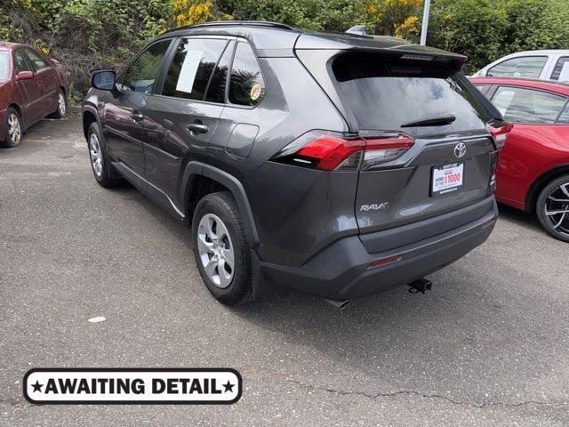 Used 2021 Toyota RAV4 LE AWD/4WD image 1