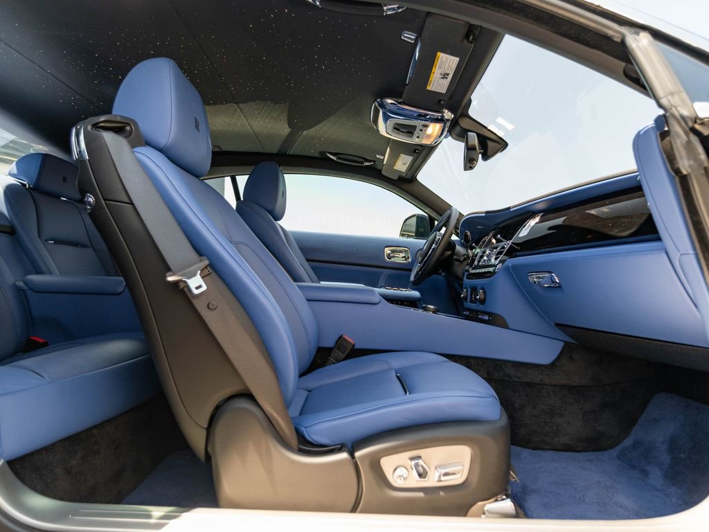 Used 2020 Rolls-Royce Wraith RWD image 27