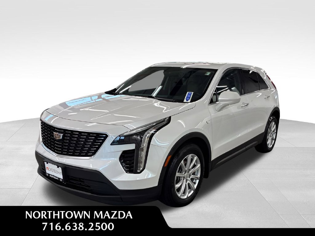 Used 2022 Cadillac XT4 Luxury w/ Cold Weather Package