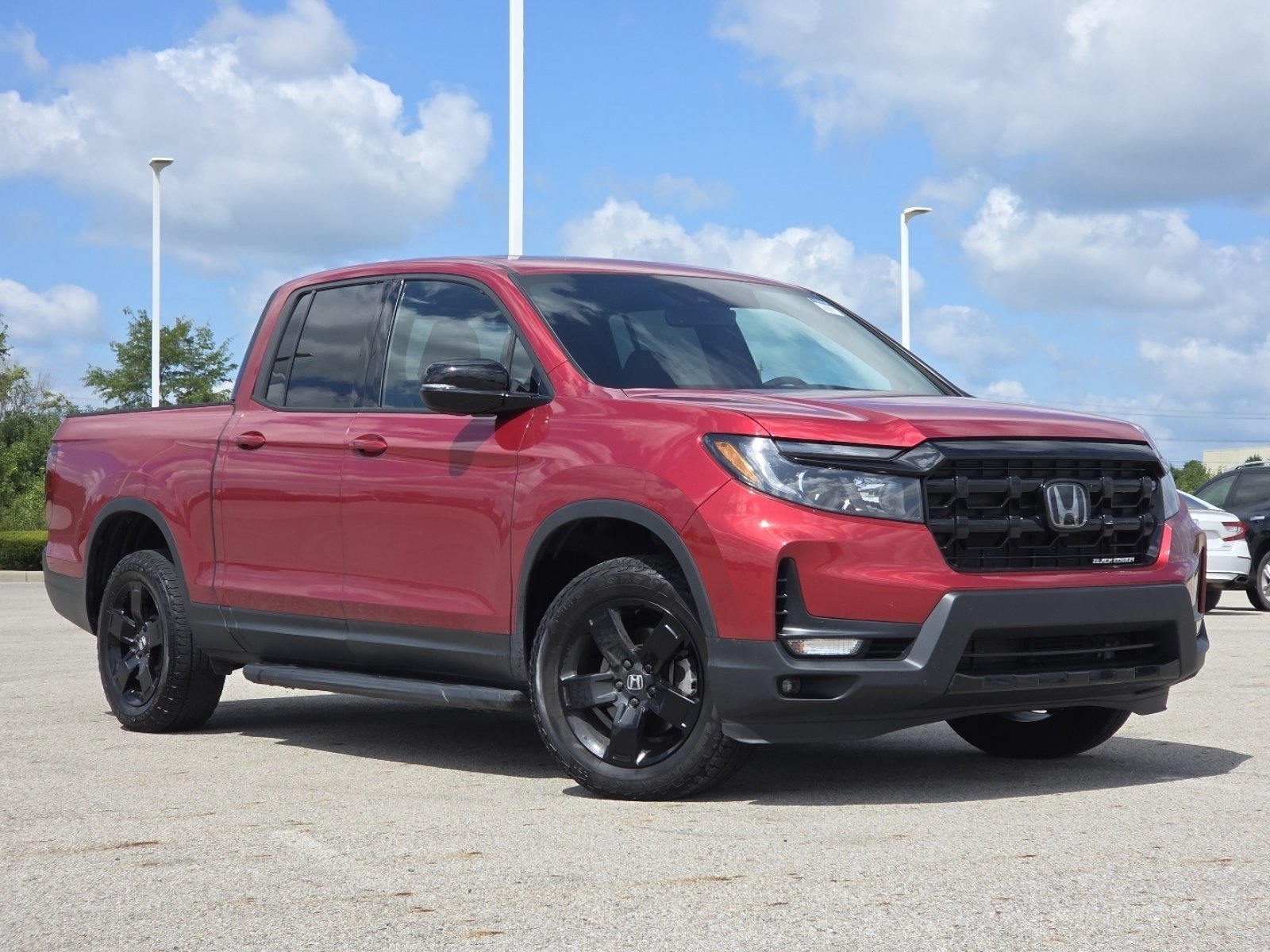 Used 2025 Honda Ridgeline Black Edition image 2