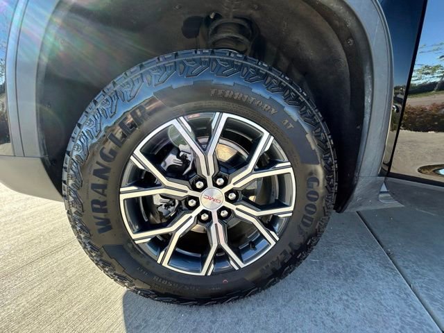 Used 2025 GMC Acadia AT4 w/ Super Cruise Package AWD/4WD image 35