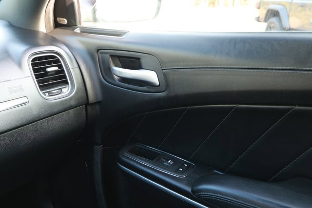 Used 2020 Dodge Charger SXT w/ Plus Group image 27