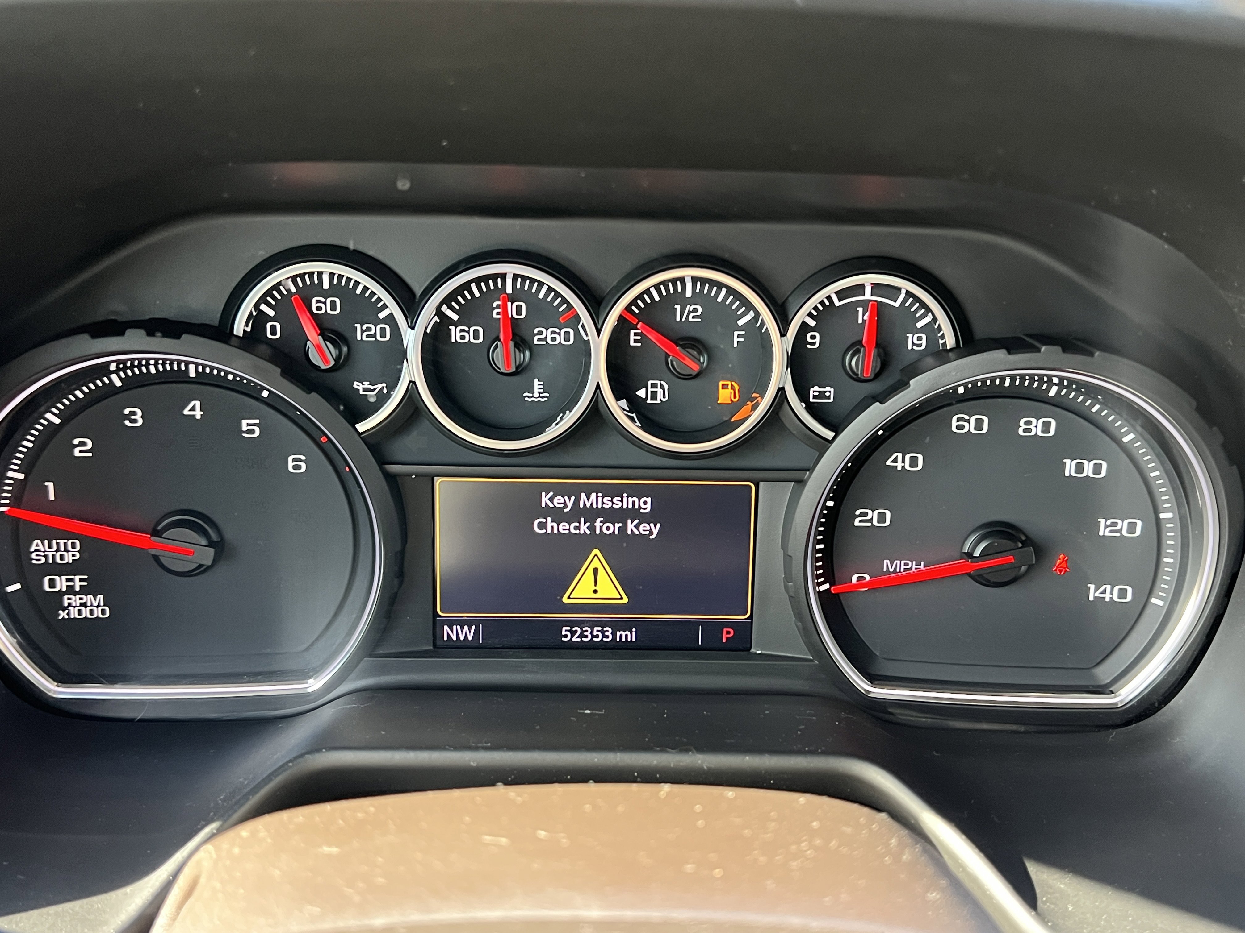 Used 2021 Chevrolet Tahoe LT w/ LT Signature Package image 30