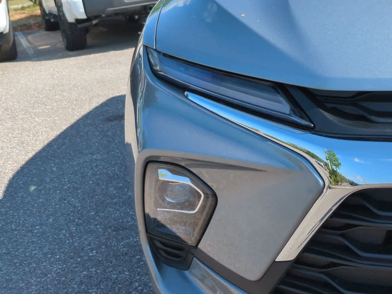 Used 2025 Chevrolet Blazer LT FWD image 10