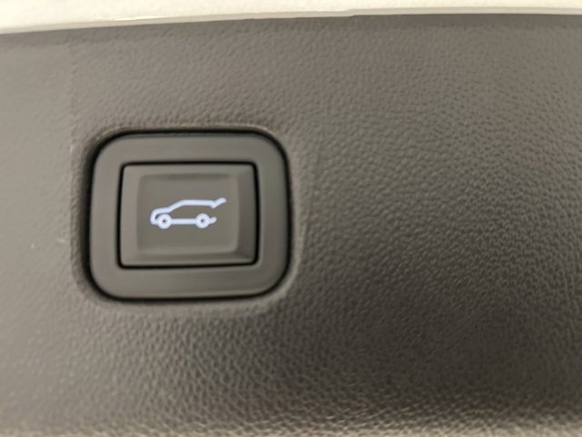 Used 2024 Chevrolet Blazer RS w/ Driver Confidence II Package image 18