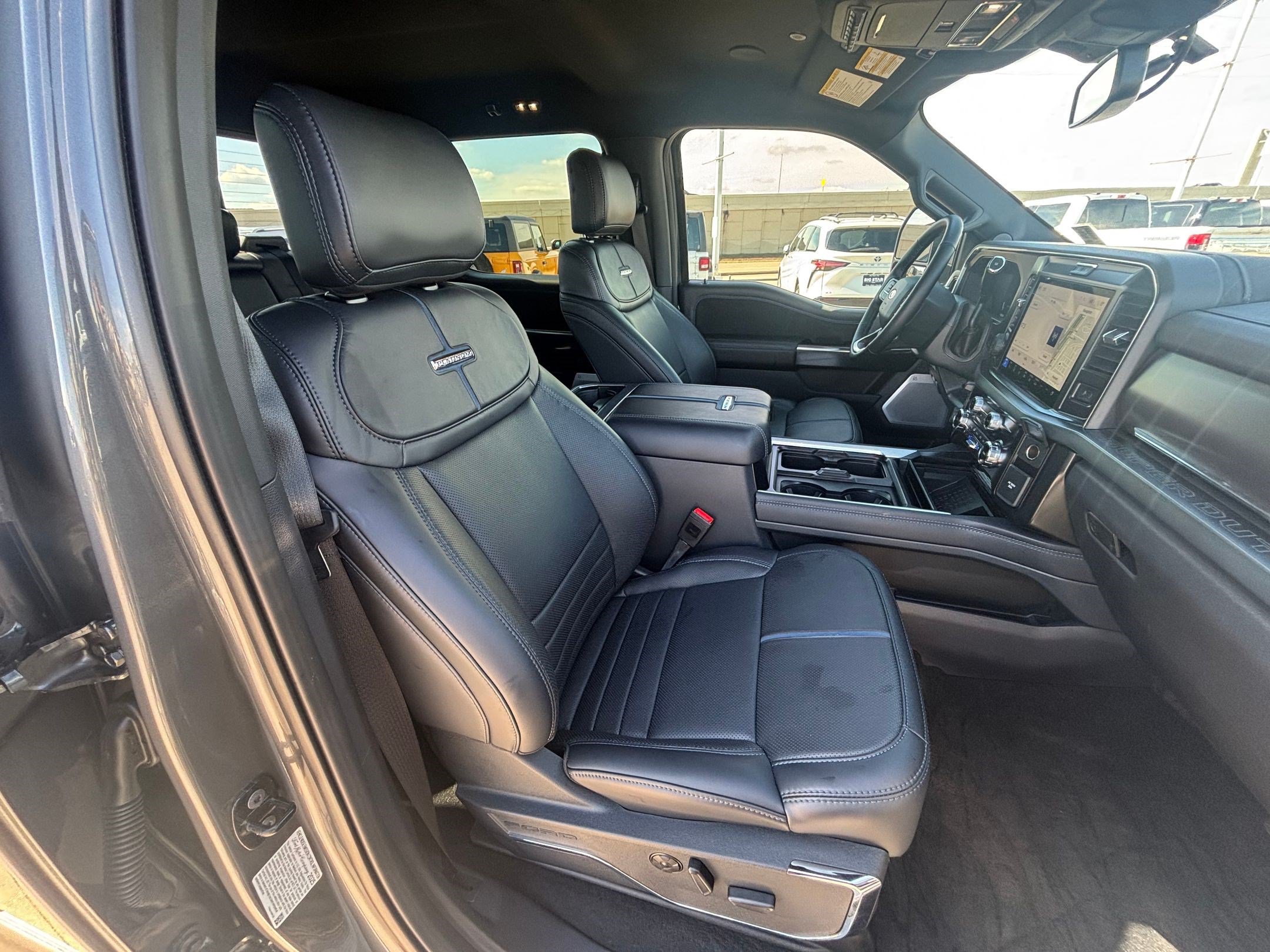Used 2026 Ford F350 Platinum AWD/4WD image 33
