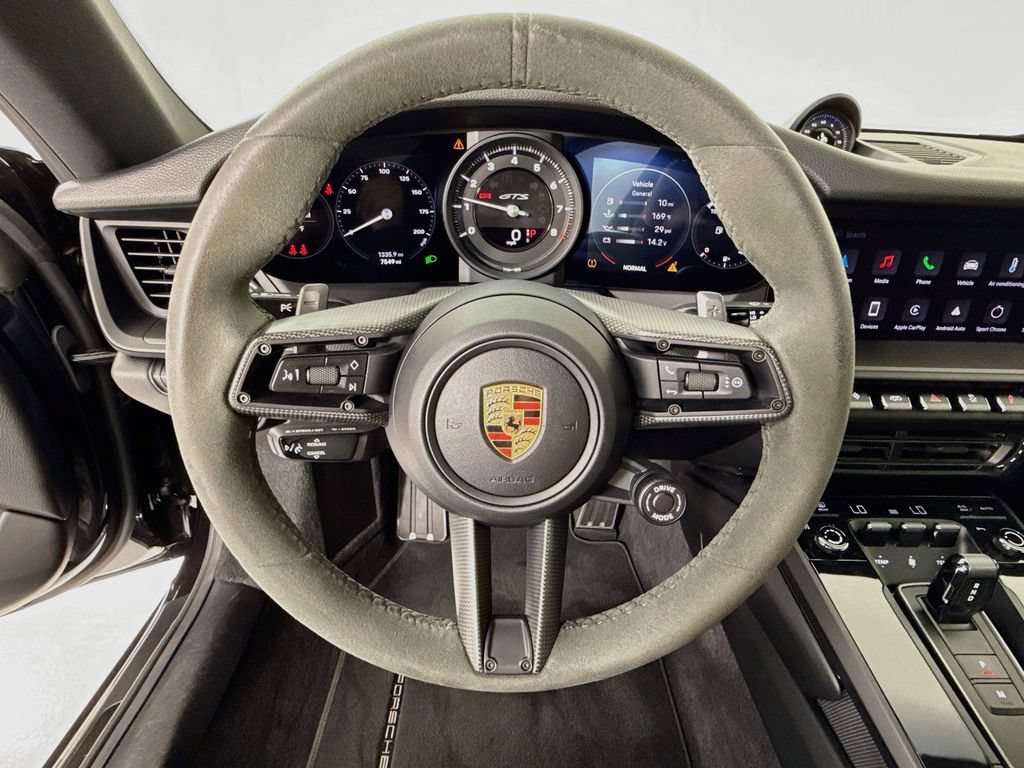 Certified 2024 Porsche 911 Carrera GTS RWD image 15