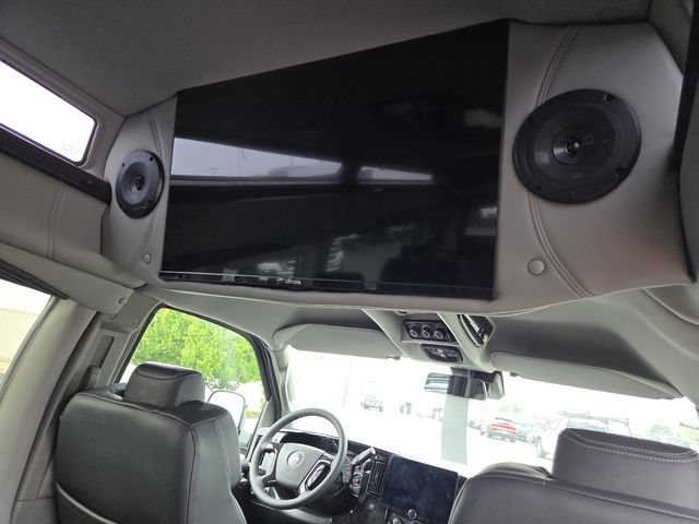 New 2026 GMC Savana 2500 Extended w/ Driver Convenience Package RWD image 20