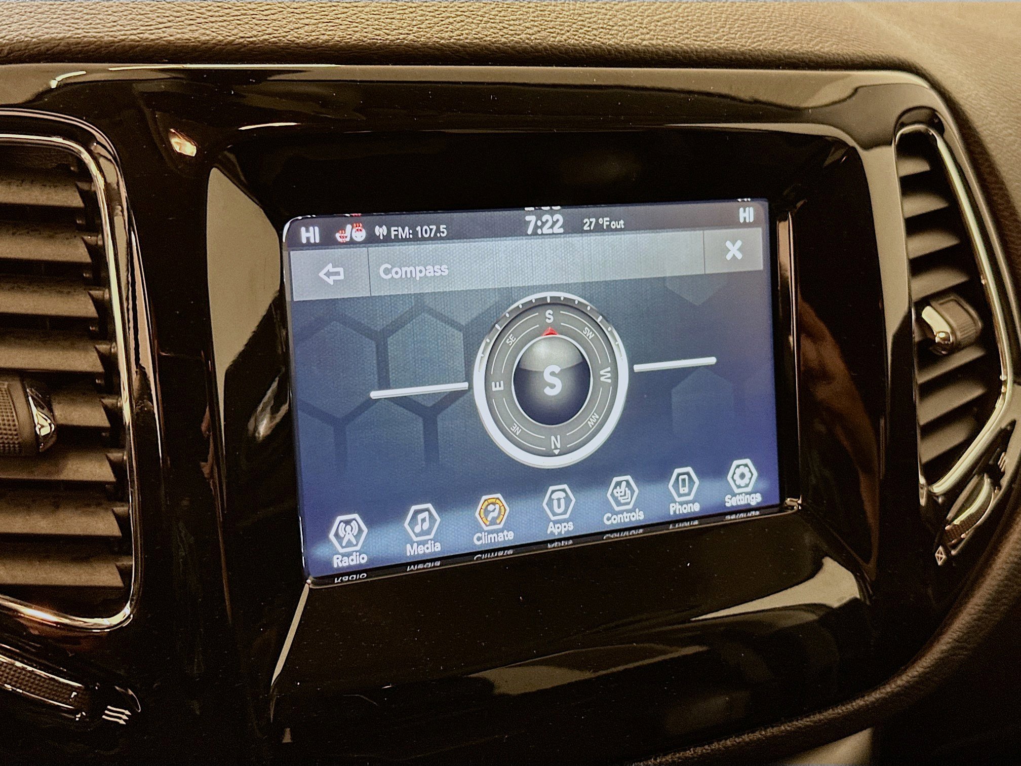 Used 2020 Jeep Compass Latitude image 22