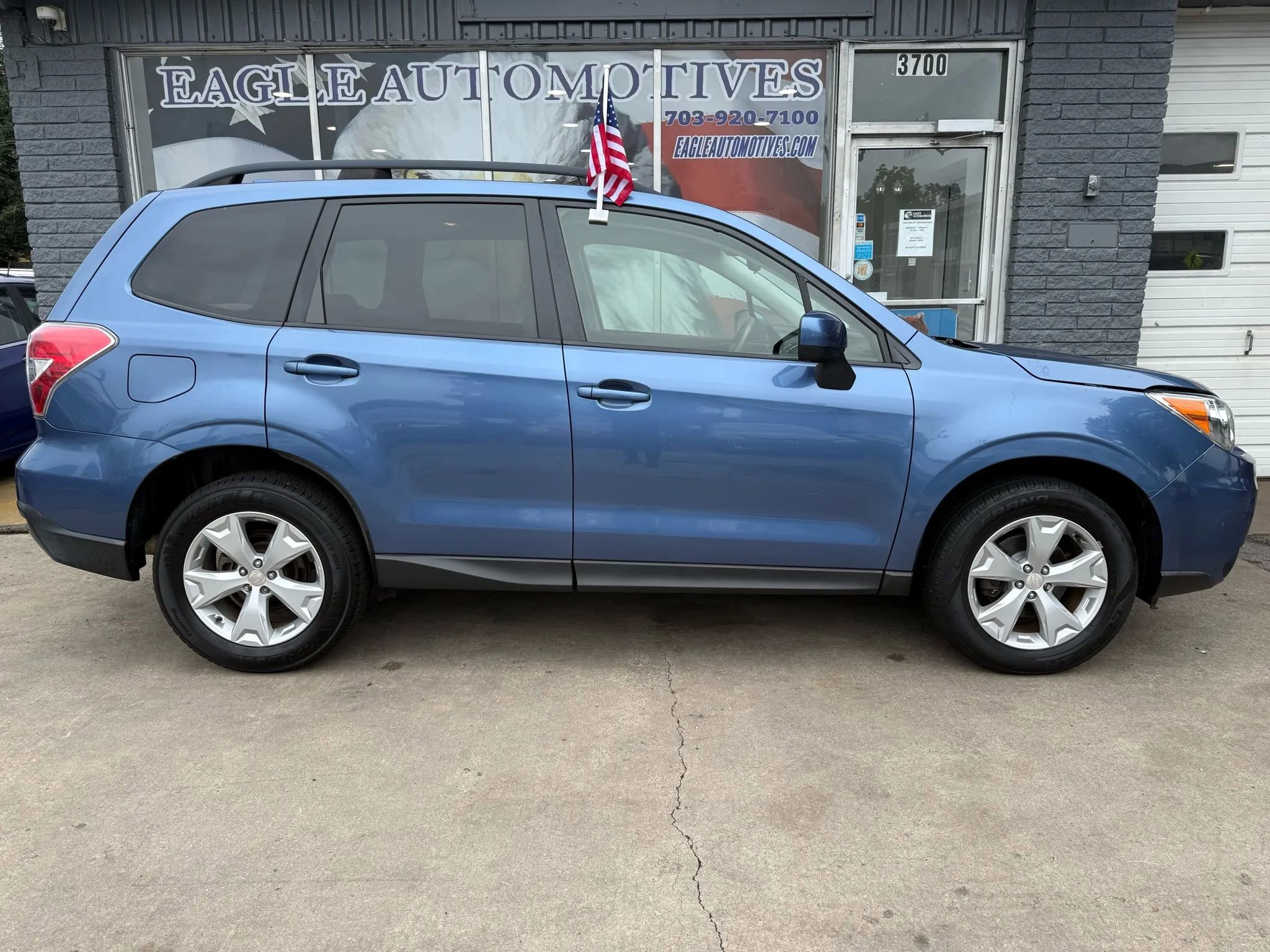 Used 2016 Subaru Forester 2.5i Premium image 2