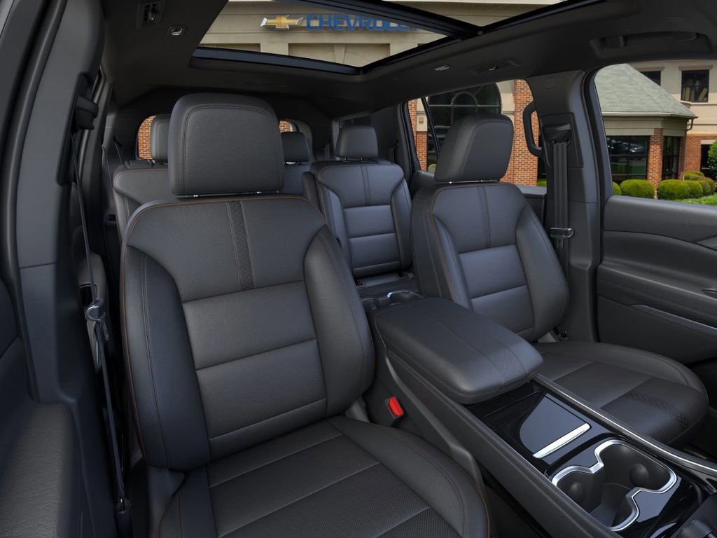 New 2026 Chevrolet Traverse High Country image 16