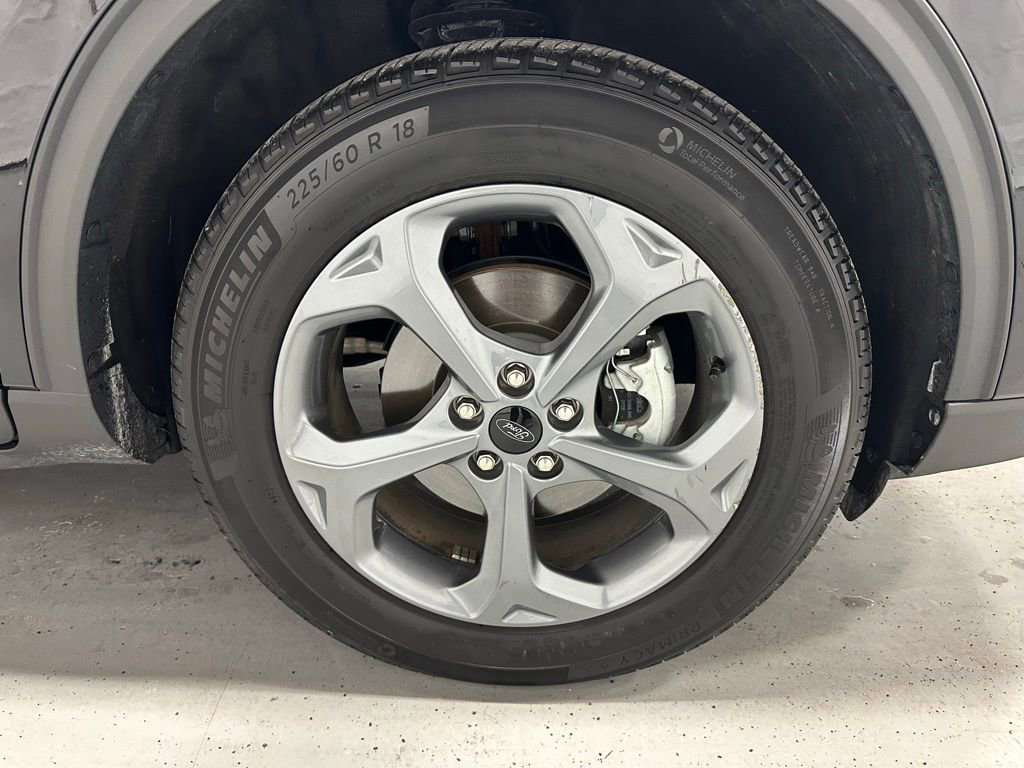 Used 2025 Ford Escape ST-Line image 56