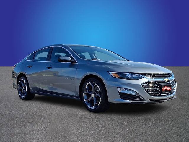 Used 2024 Chevrolet Malibu LT image 3