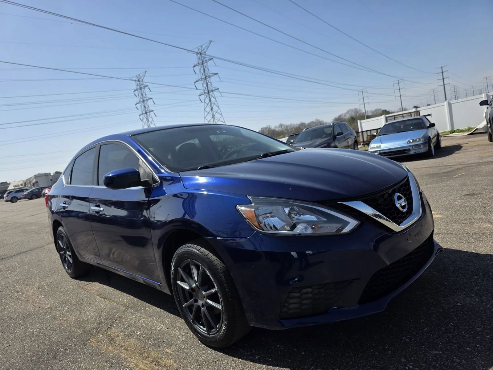 Used 2016 Nissan Sentra S FWD image 1