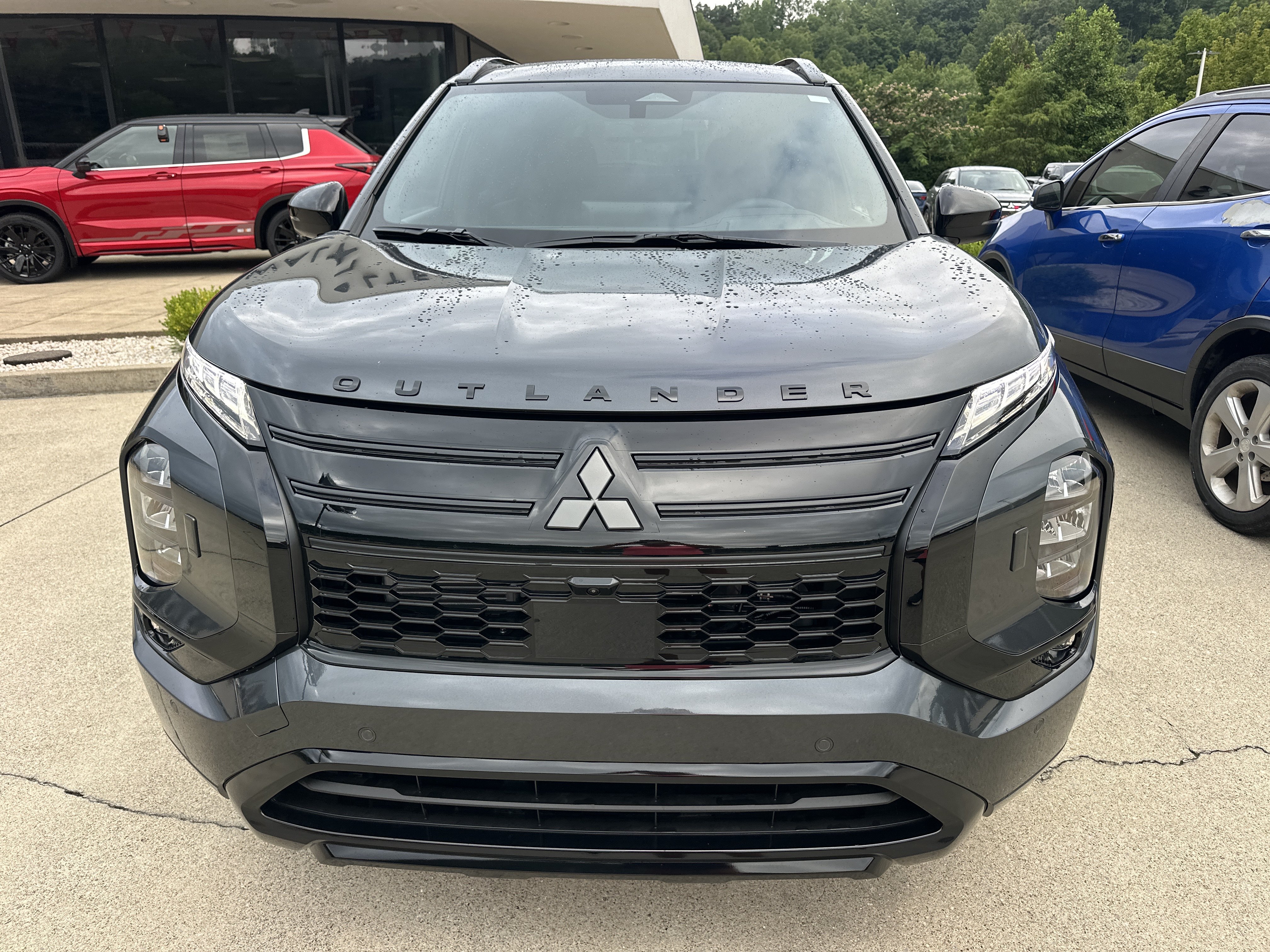 New 2026 Mitsubishi Outlander SEL Black Edition AWD/4WD image 7