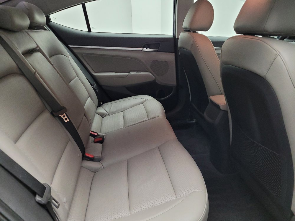 Used 2020 Hyundai Elantra Limited FWD image 19