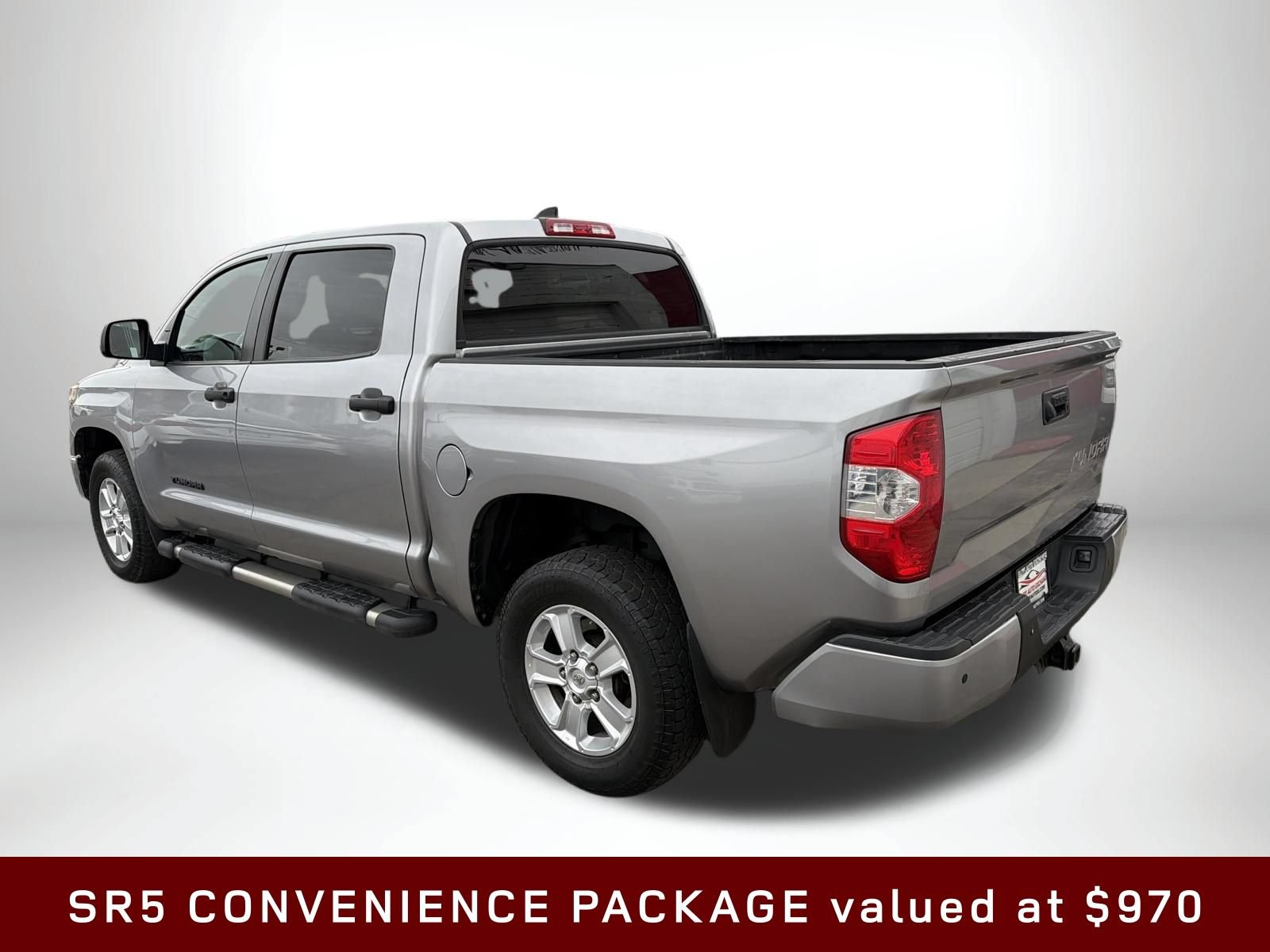 Used 2020 Toyota Tundra SR5 w/ SR5 Convenience Package AWD/4WD image 4
