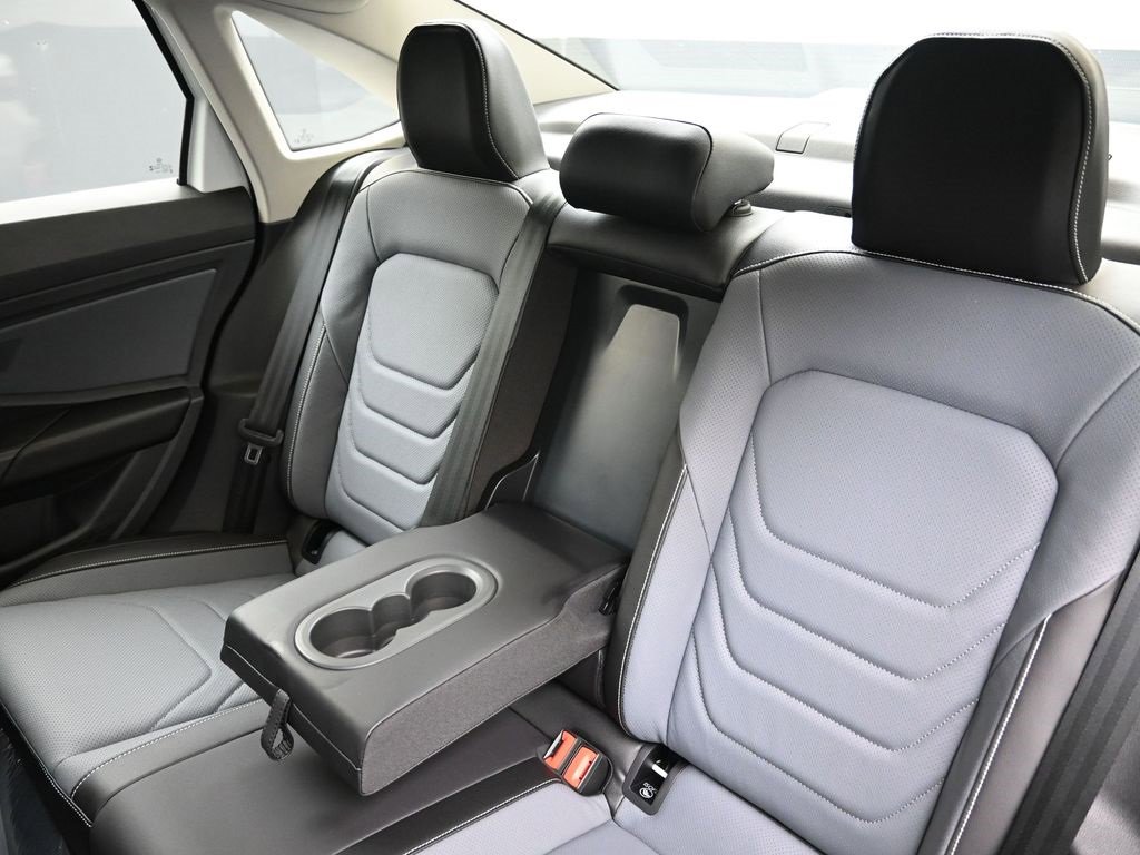 New 2026 Volkswagen Jetta SEL image 20