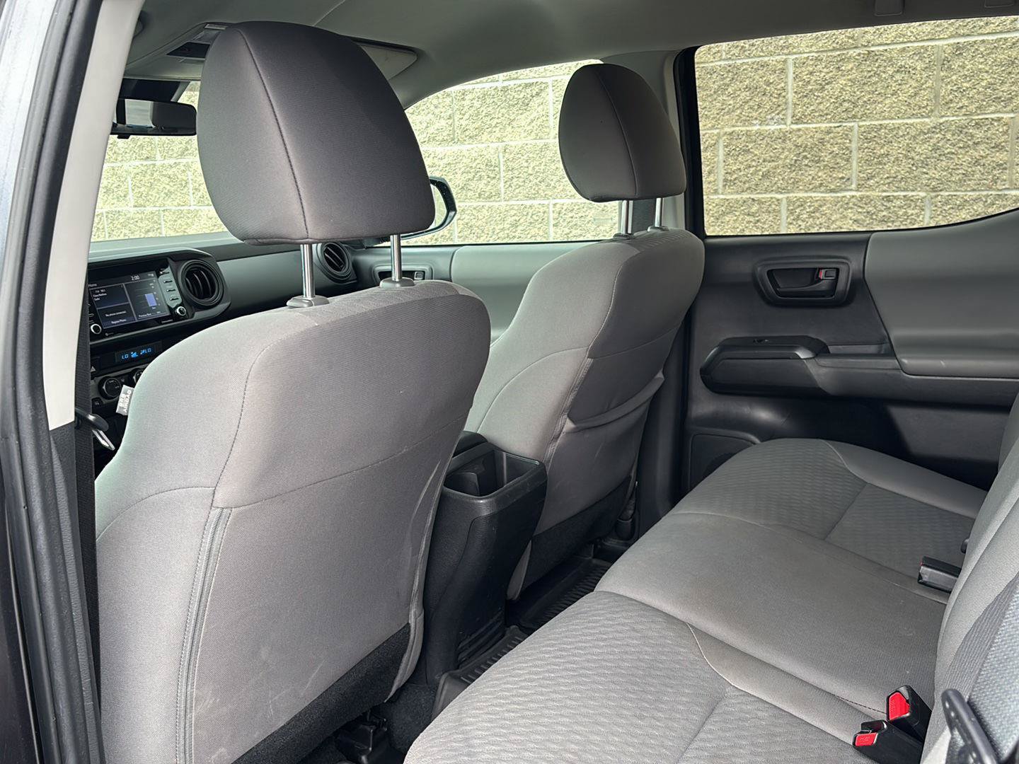 Used 2023 Toyota Tacoma SR AWD/4WD image 30