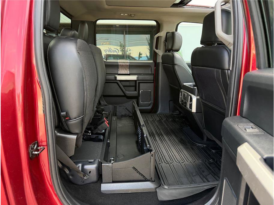 Used 2019 Ford F250 Lariat w/ Lariat Ultimate Package image 34