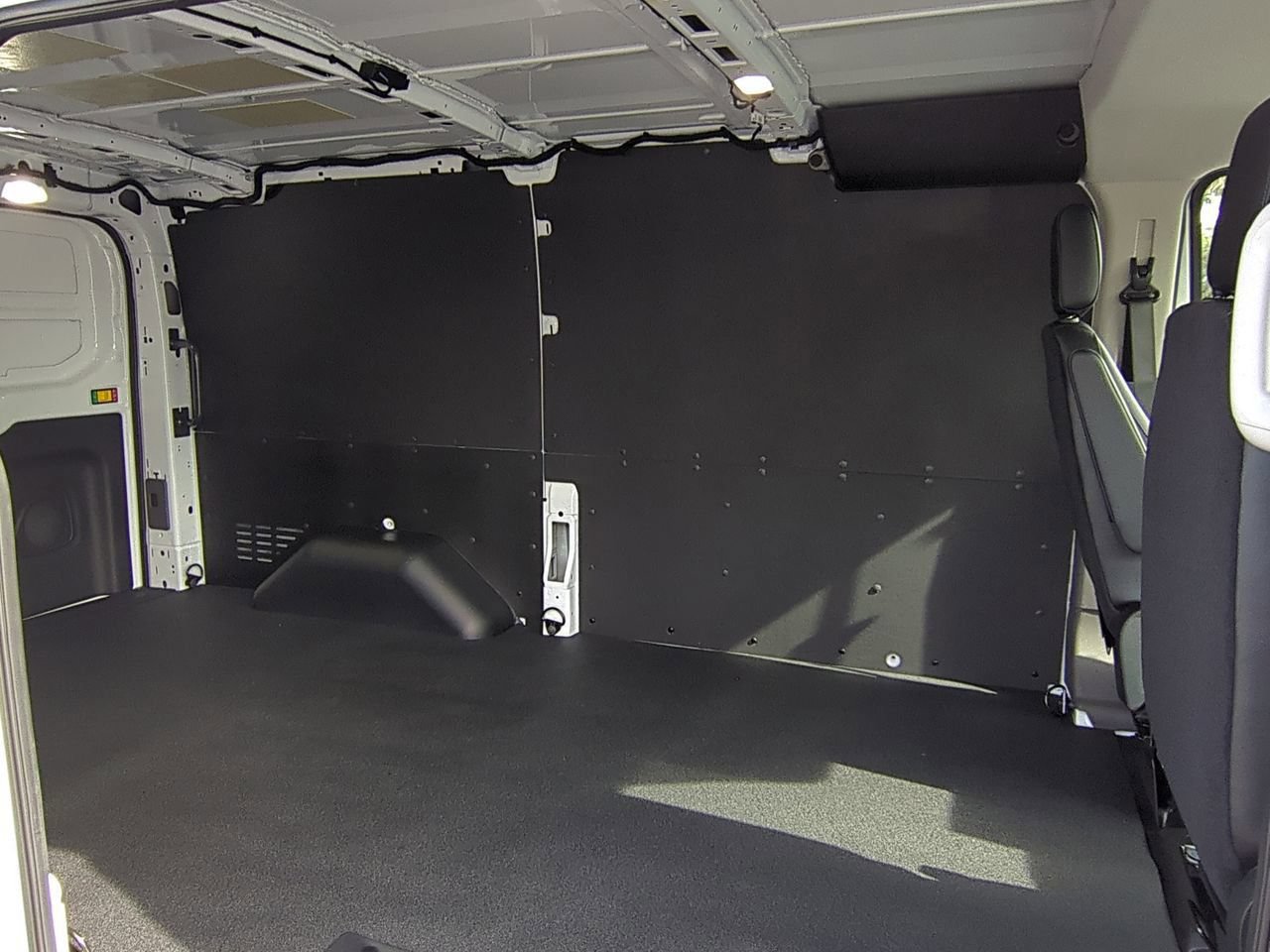 New 2026 Ford Transit 150 Low Roof w/ Load Area Protection Package RWD image 14