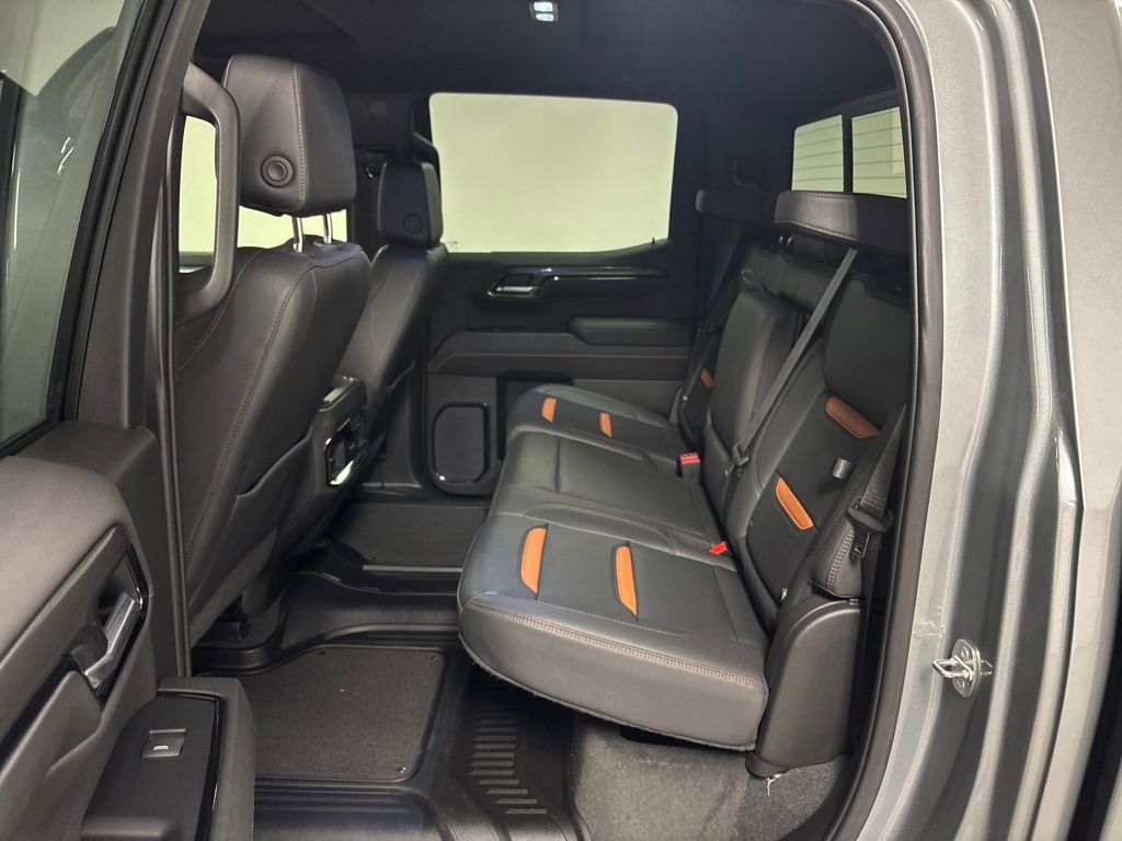 Used 2023 GMC Sierra 1500 AT4 w/ Technology Package image 31