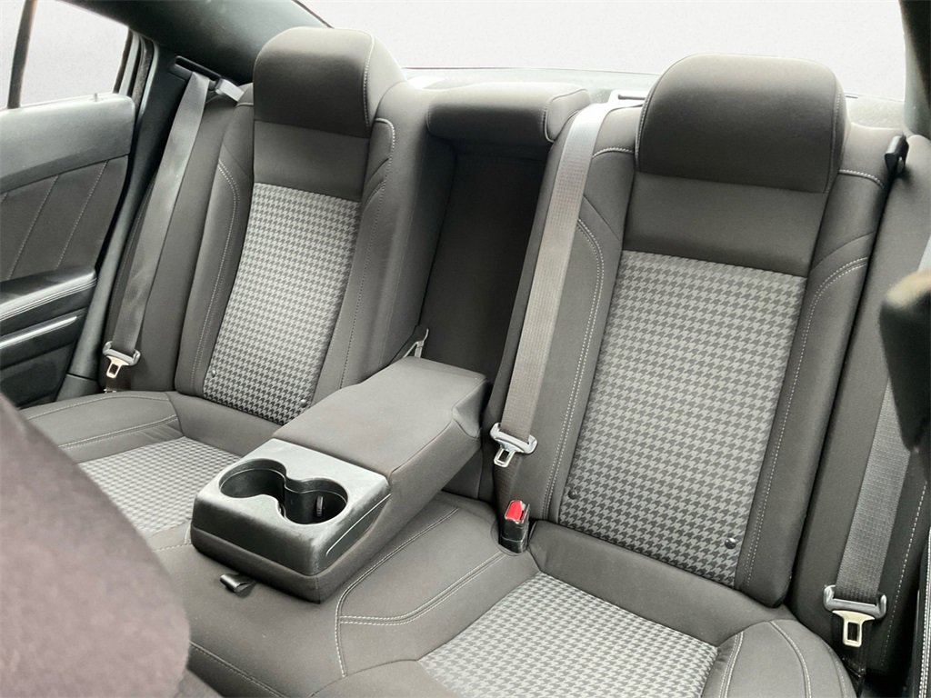 Used 2023 Dodge Charger SXT image 9