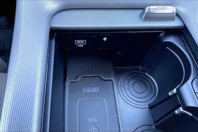 Used 2025 Hyundai Palisade Limited image 33