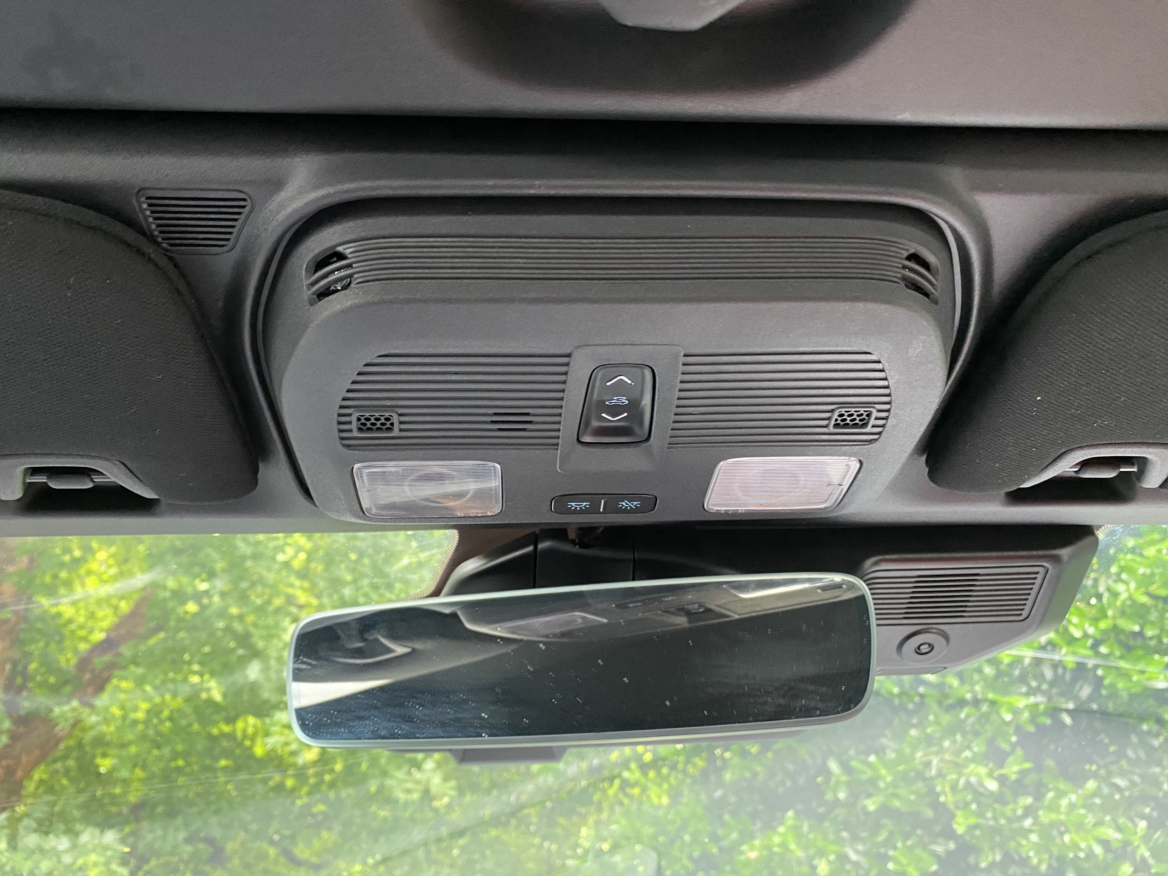 Used 2024 Ford Mustang Premium RWD image 31