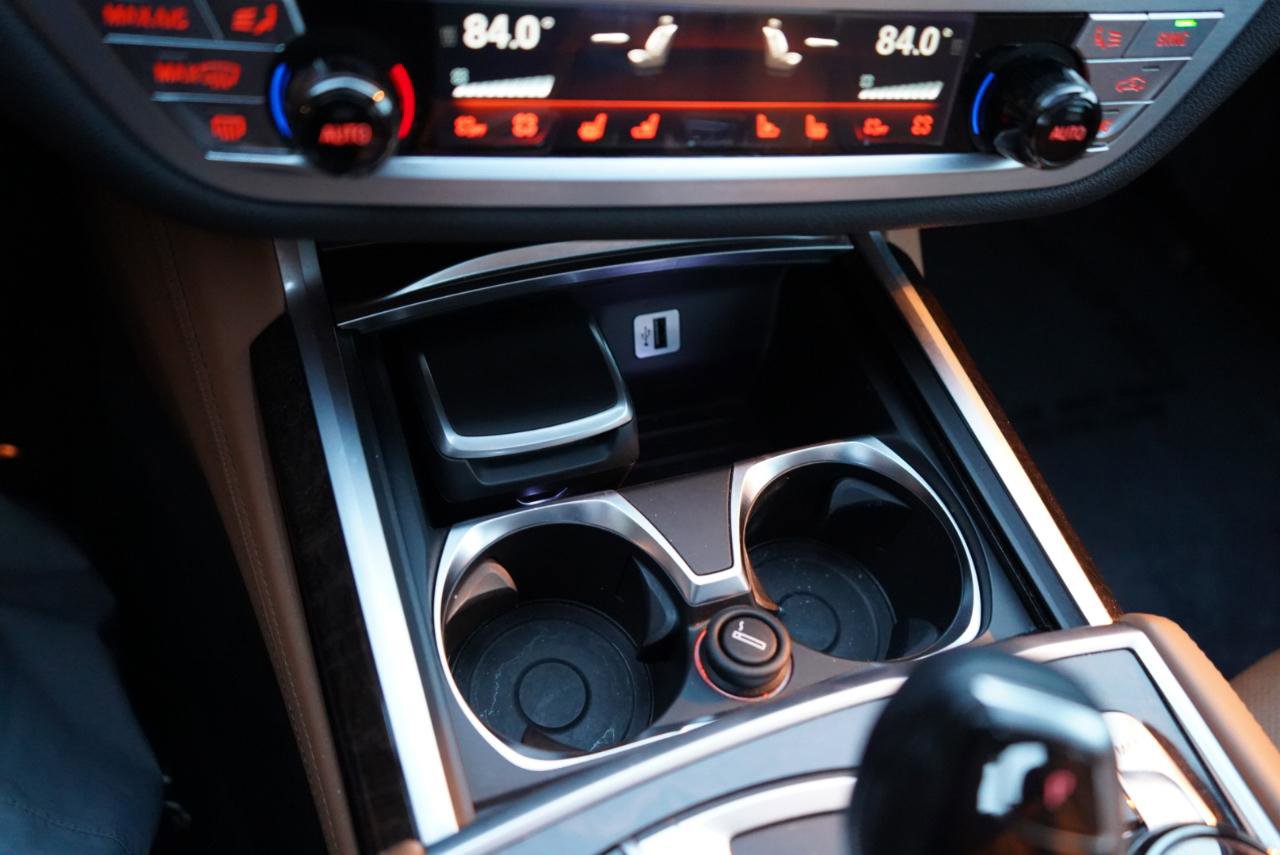 Used 2018 BMW 750i xDrive image 58