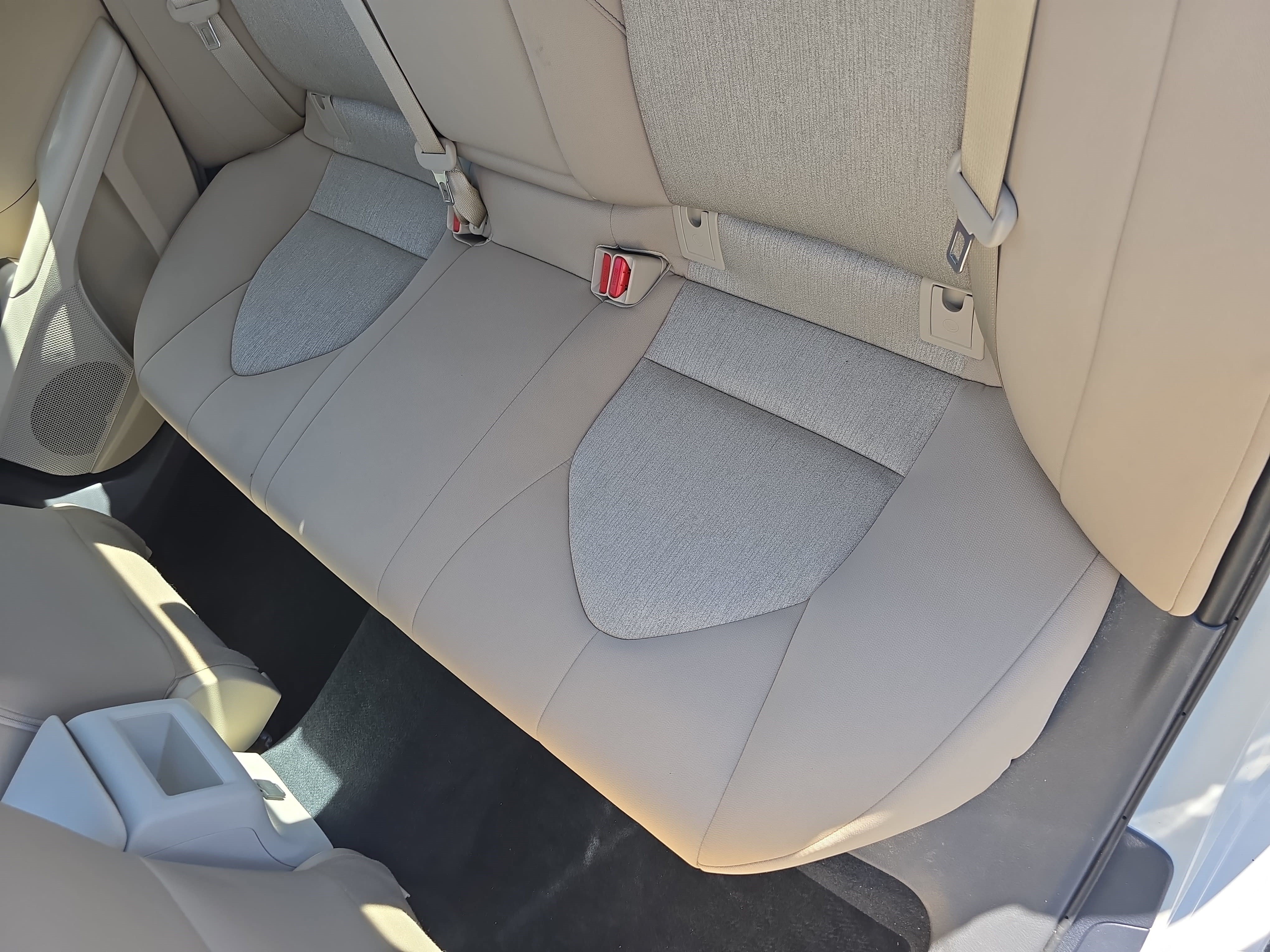 Used 2024 Toyota Camry LE w/ Convenience Package FWD image 13